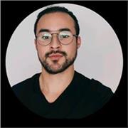 Ayudo y apoyo para conversaciones en inglés, logística y gestión de stocks.